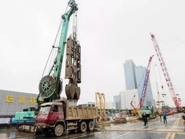 平定县吊车出租电话_石碣镇水南村吊车出租：解决问题就要找对方法